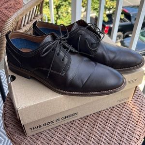 Men’s St Johns Bay Dress Shoes Brown Leather